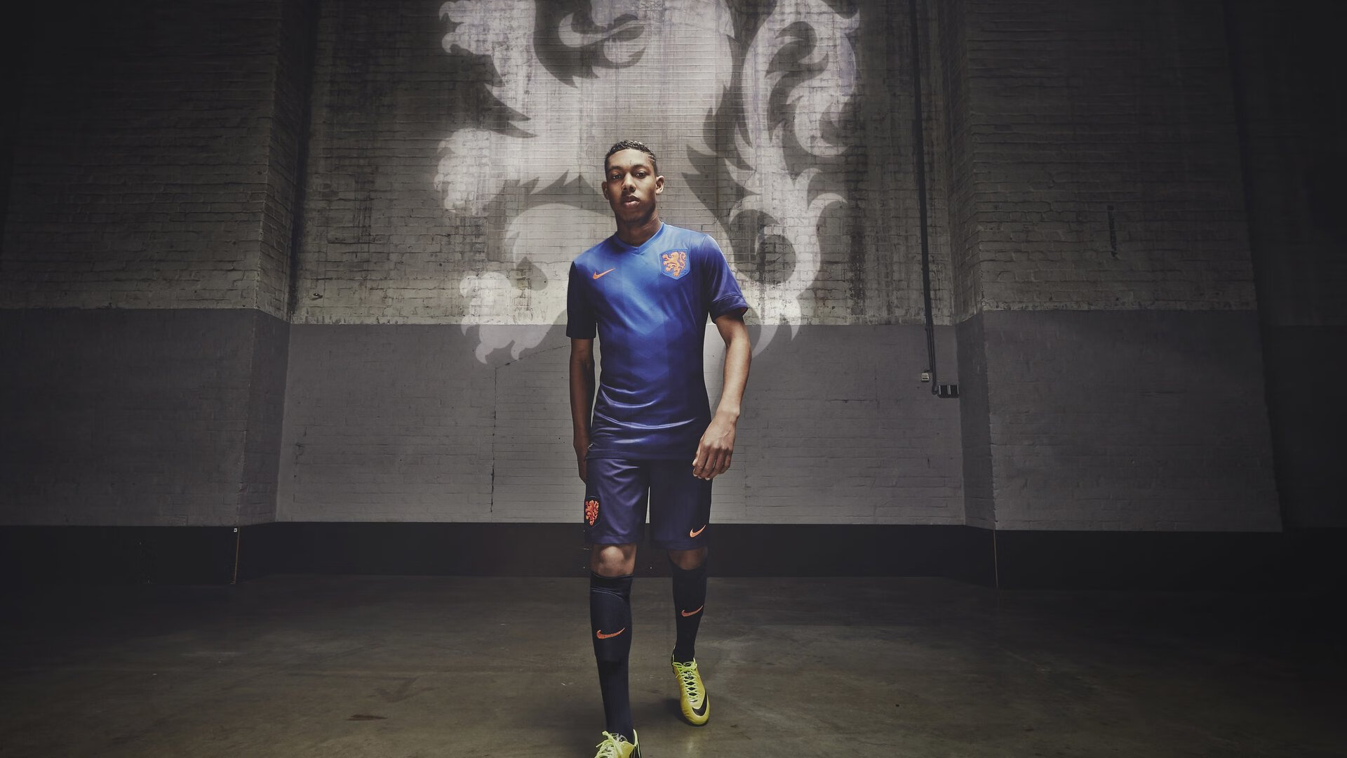 开云网站-切尔西门将神扑连连，成为全场焦点，切尔西门将进球